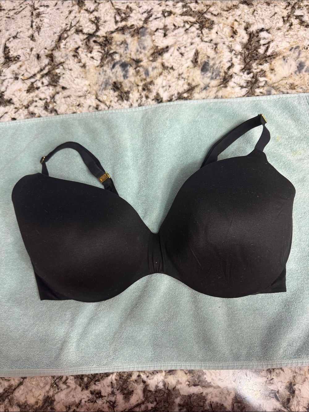 Victoria's Secret Black Molded T-Shirt Bra - Smooth Everyday Support